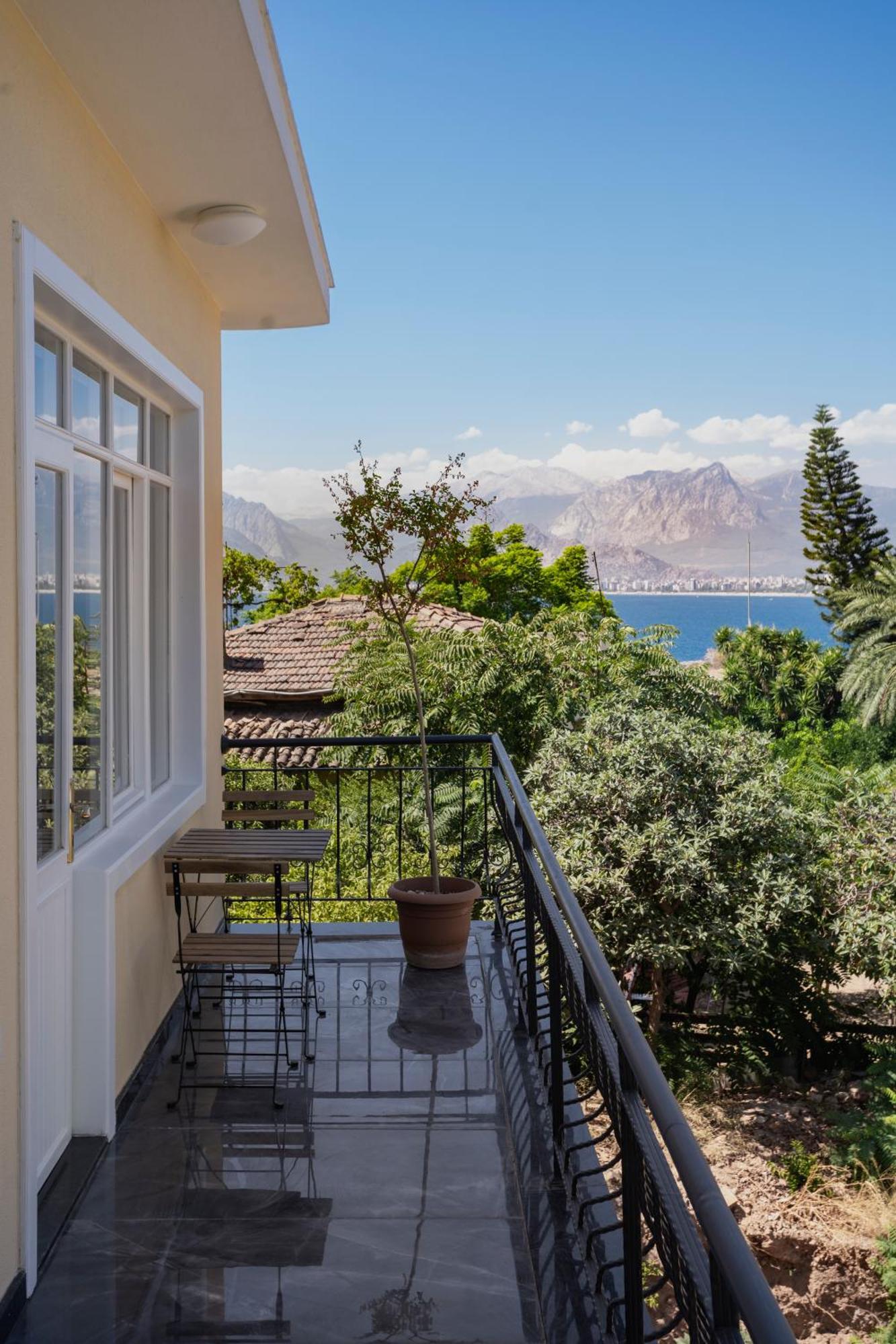 House Of Good Things Hotel Antalya Bagian luar foto